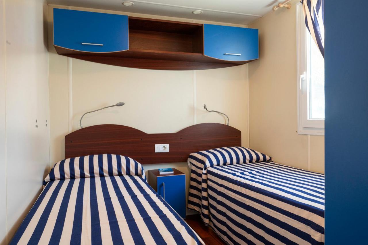 Camping Norina เปซาโร ภายนอก รูปภาพ