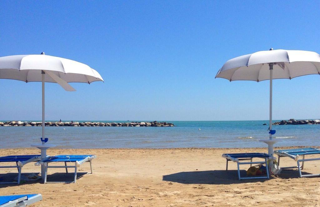Camping Norina เปซาโร ภายนอก รูปภาพ